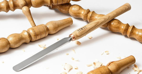 Woodturning wonders: essential tools for wood carving lathes